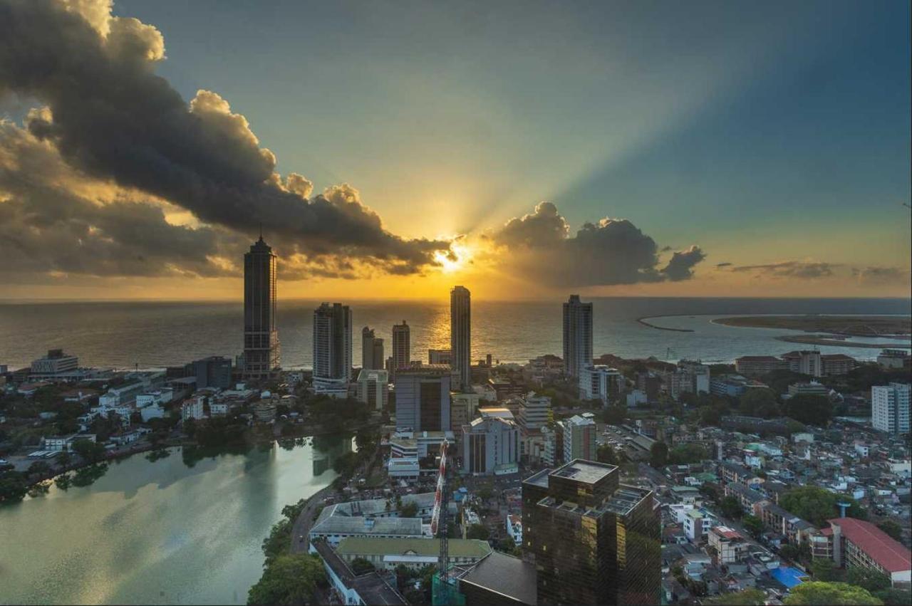 Luxury Sky Apartment Коломбо Экстерьер фото